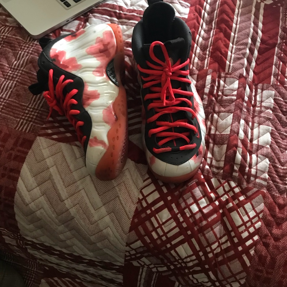 Nike Air Foamposite Atomic Red White Black Shoes